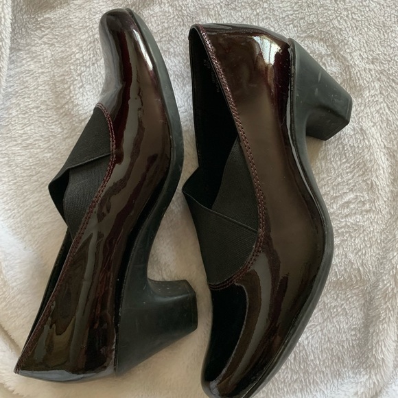 EasySprit aubergine woman’s shoes size 8.5 - Picture 3 of 11